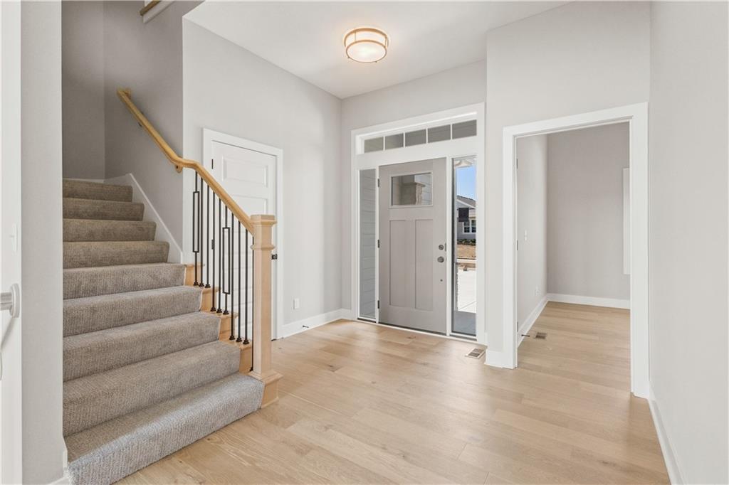 Photo 5 of 18501 Pawnee Lane