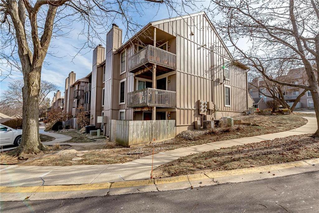 Photo of 12722 W 110th Terrace