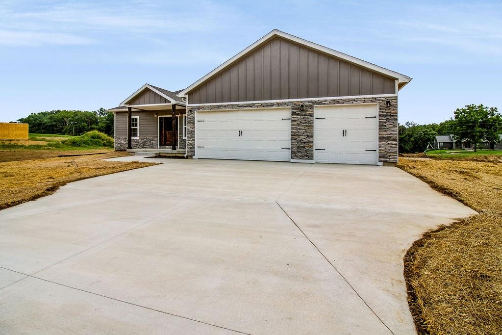 Photo 4 of 48 SW 160th Road