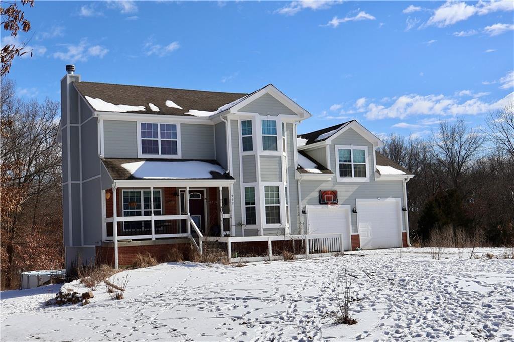 Photo of 962 NW 445 Road