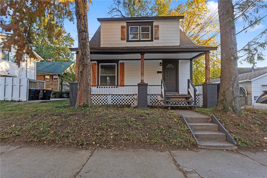 Photo 2 of 1707 W 44th Street