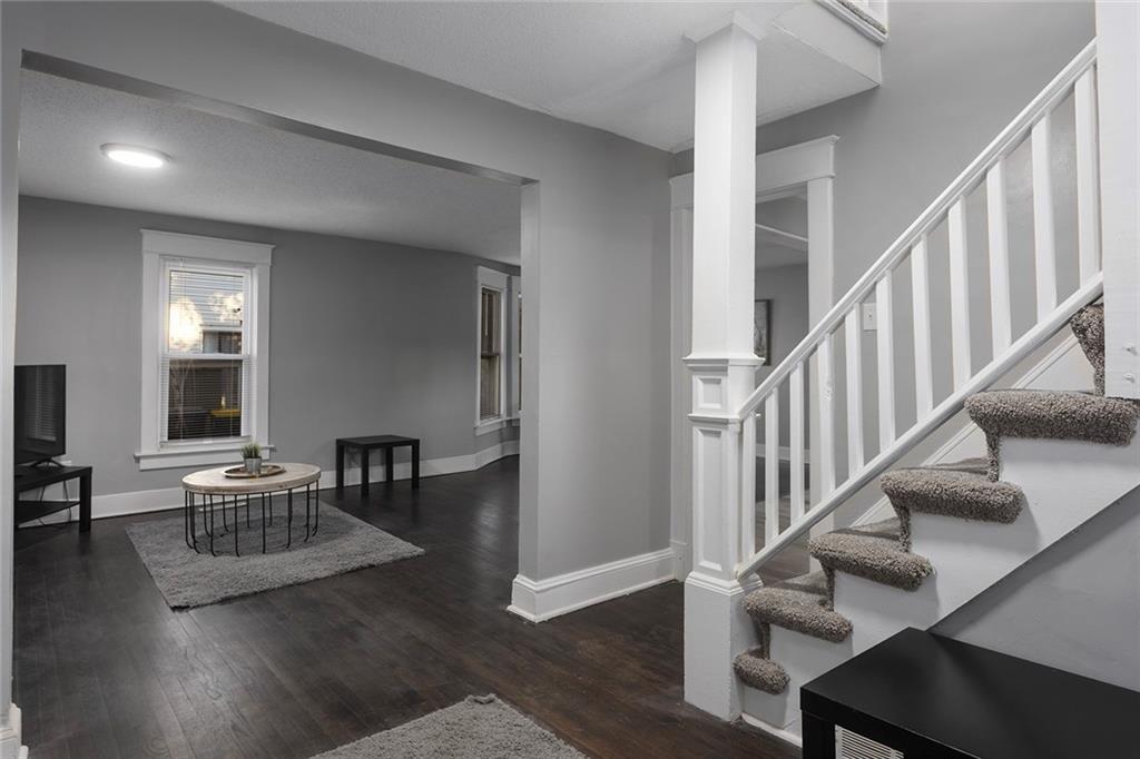 Photo 3 of 1707 W 44th Street