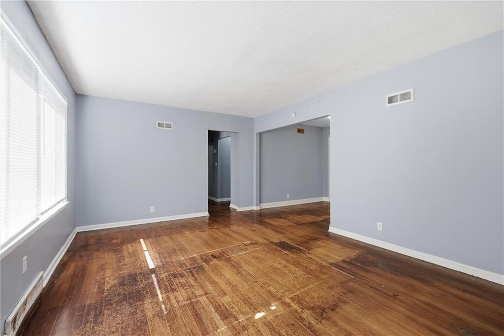 Photo 4 of 10600 Richmond Avenue