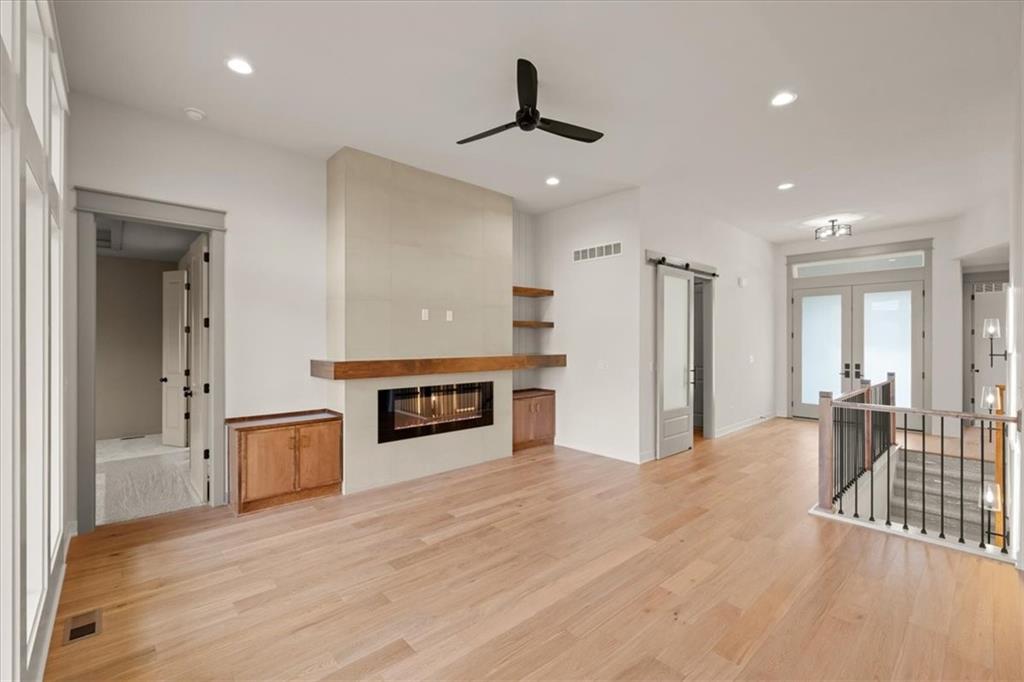 Photo 7 of 1408 Larkspur Place