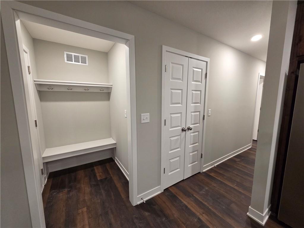 Photo 6 of 32 E 7th Street