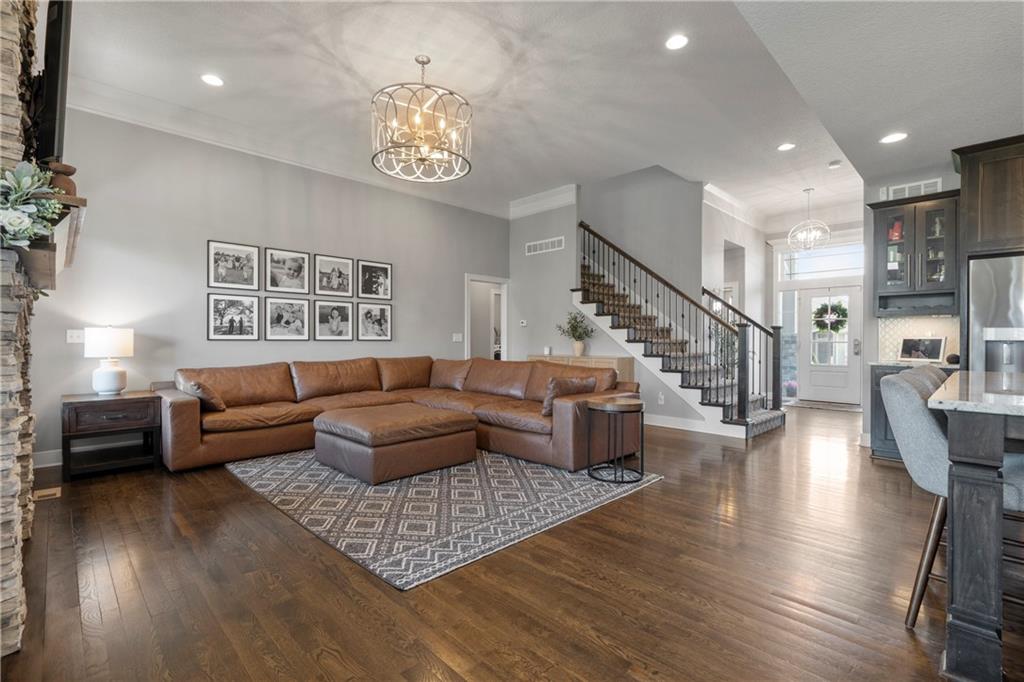 Photo 5 of 13105 W 171st Street
