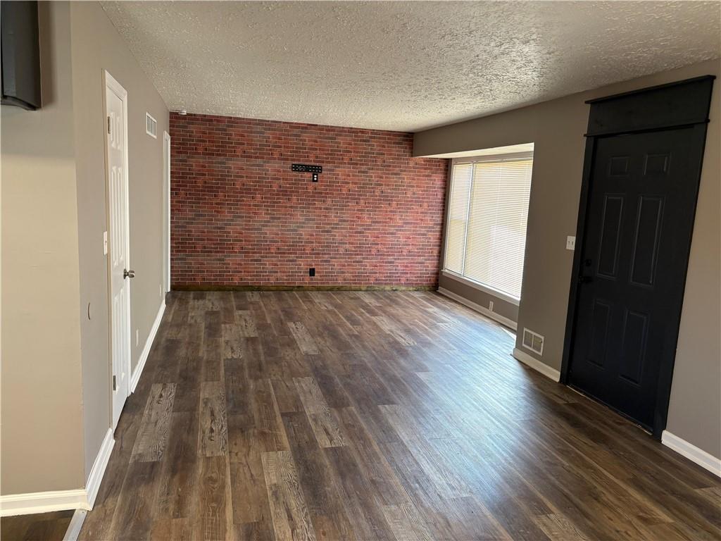 Photo 3 of 10201 Belmont Avenue
