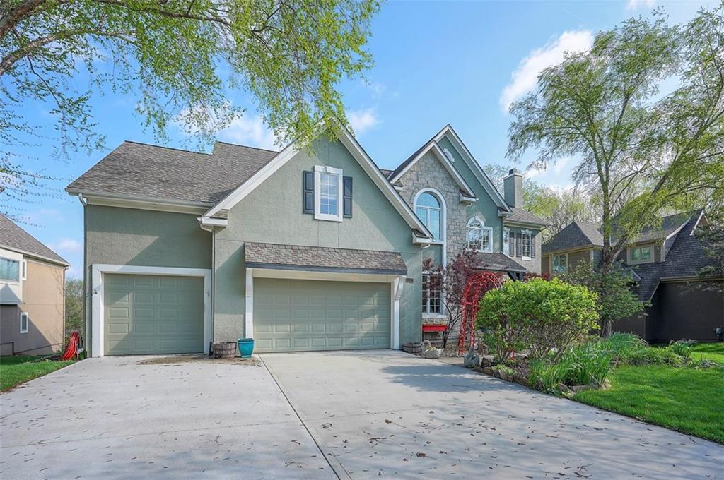 Photo 2 of 4512 Ironhorse Drive