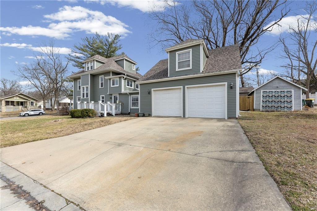 Photo 6 of 501 E Shawnee Street