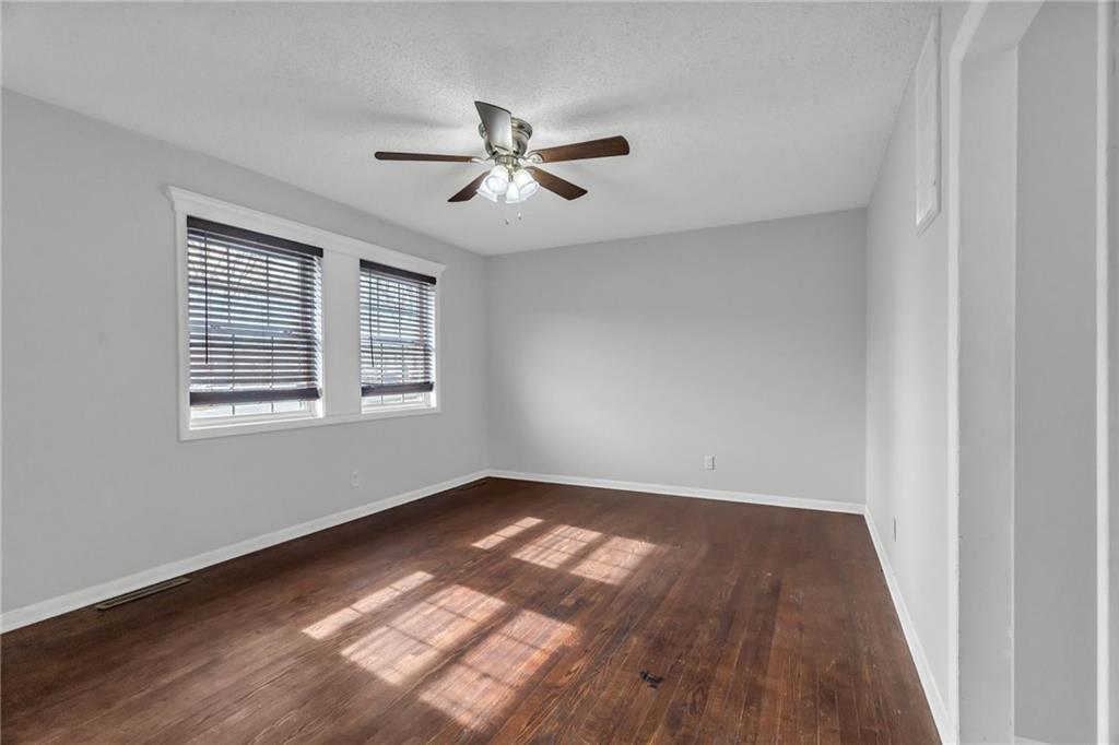 Photo 7 of 5300 NE 62nd Street