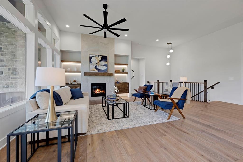Photo 6 of 17408 Parkhill Street
