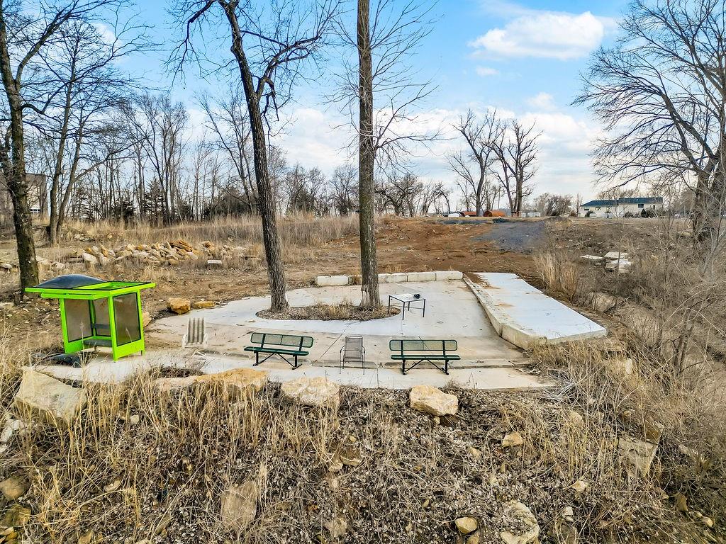 Photo 6 of 4111 Frisbie Road