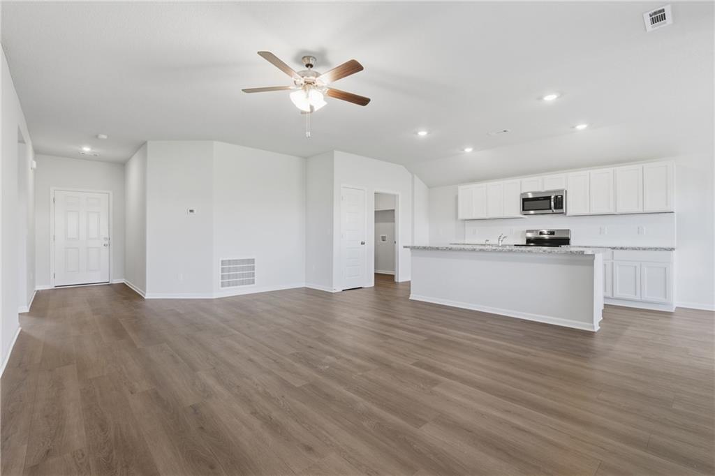 Photo 4 of 20262 W 195th Street