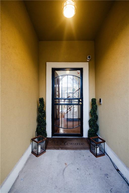 Photo 3 of 4912 Corinth Drive