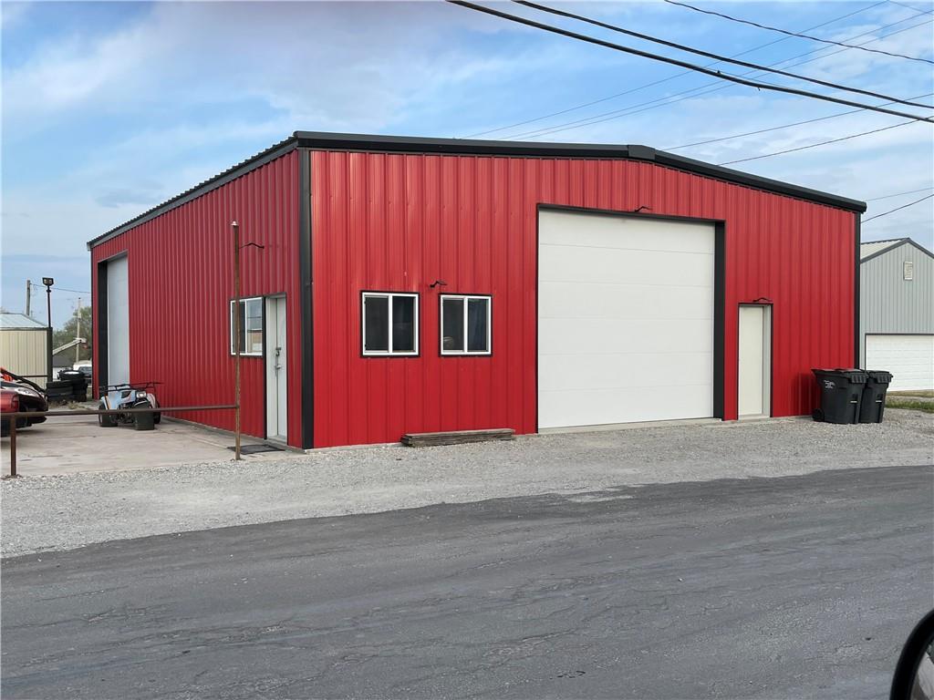 Photo of 101 W Main Street