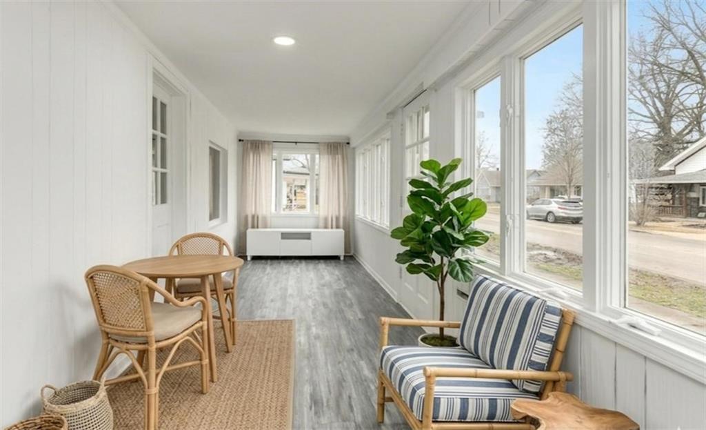 Photo 2 of 209 Brown Avenue