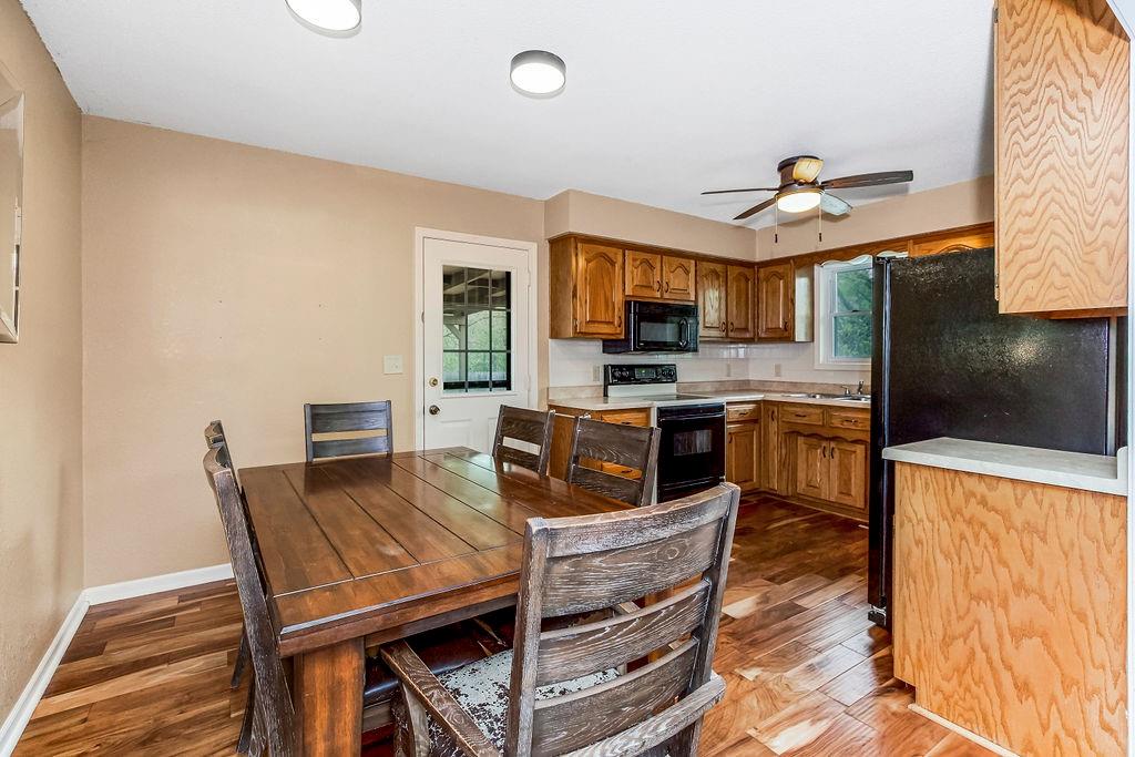 Photo 6 of 409 Creach Drive