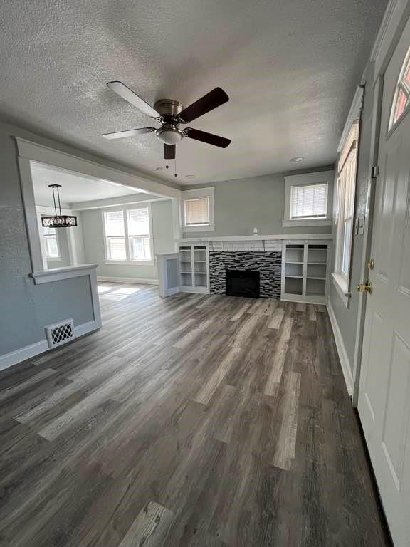Photo 4 of 2617 Quincy Avenue