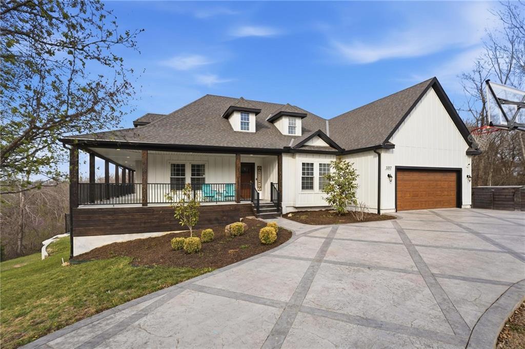 Photo of 3317 N 103rd Court