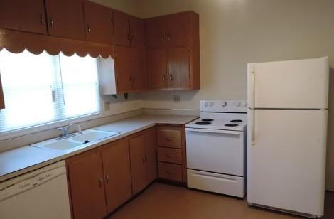 Photo 6 of 709 N Washington Street