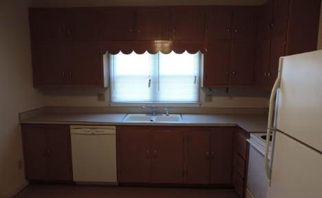 Photo 7 of 709 N Washington Street