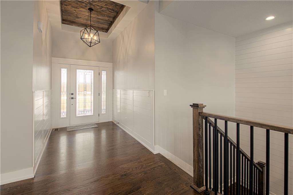 Photo 5 of 13504 Oakridge Drive