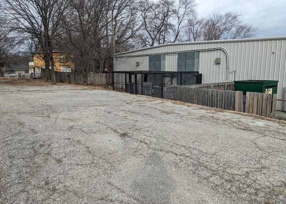 Photo 3 of 700 Prospect Avenue