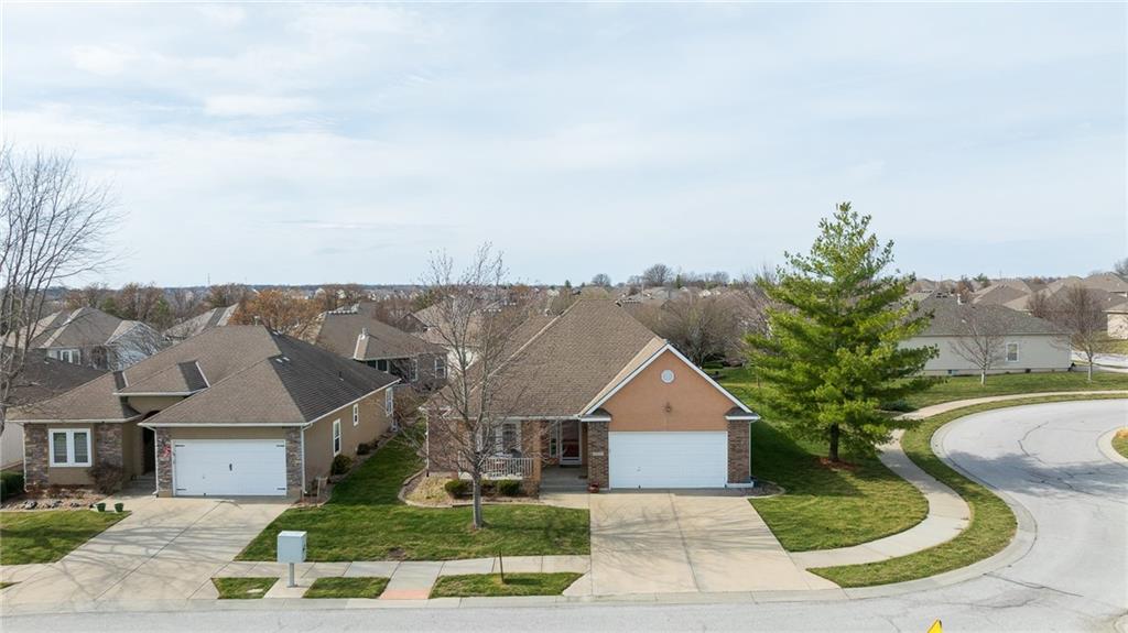 Photo 4 of 4756 SW Leafwing Drive