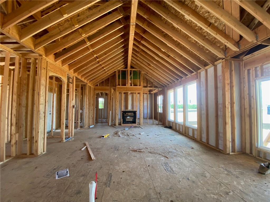 Photo 2 of 19317 Skyview Lane