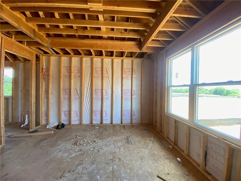 Photo 4 of 19317 Skyview Lane