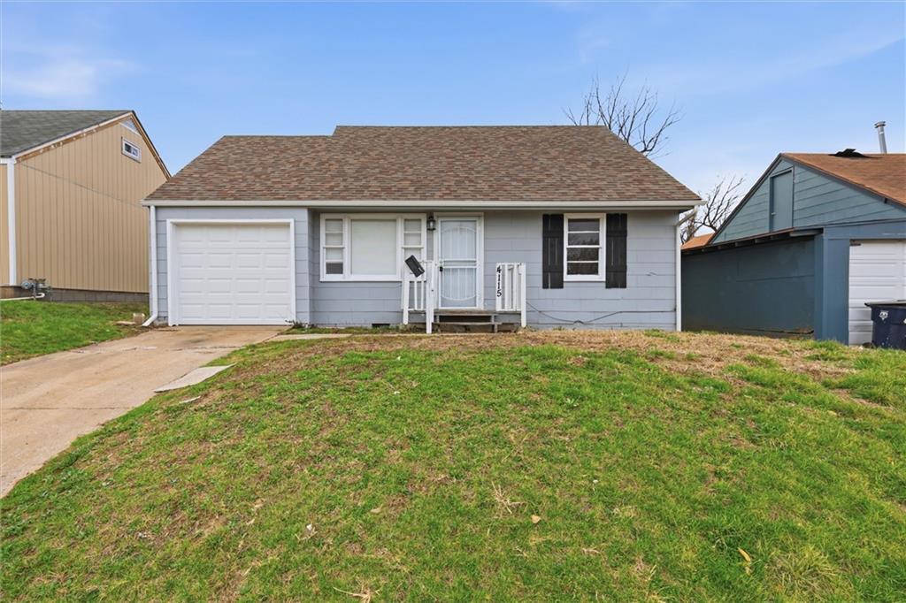 Photo 2 of 4115 E Linwood Boulevard