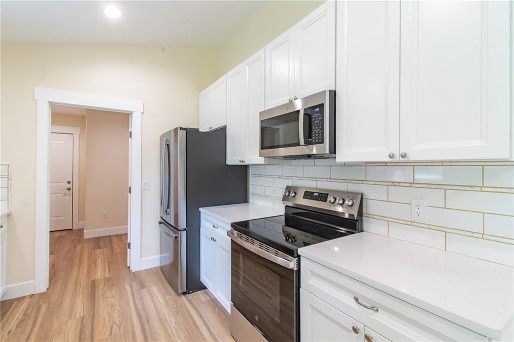 Photo 7 of 206 W 4th Street