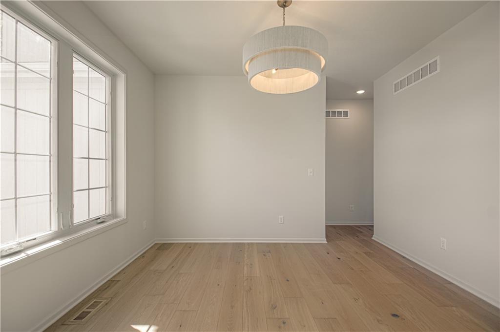 Photo 7 of 2306 Foxtail Drive
