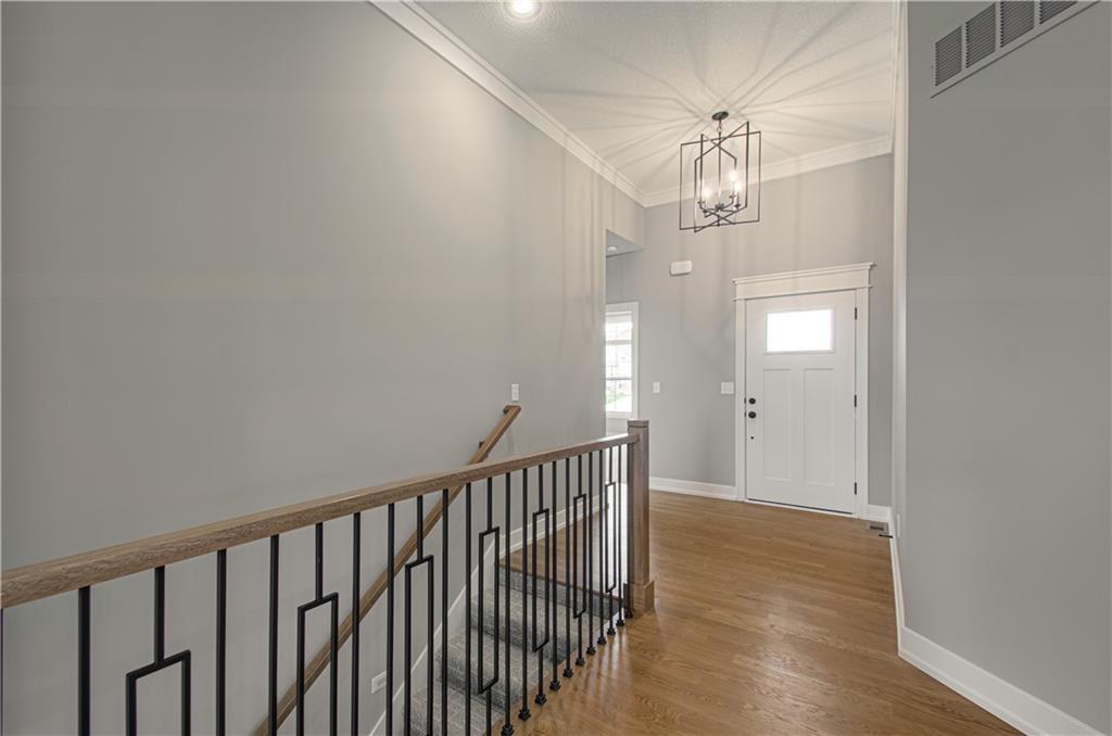 Photo 2 of 2316 Larkspur Lane