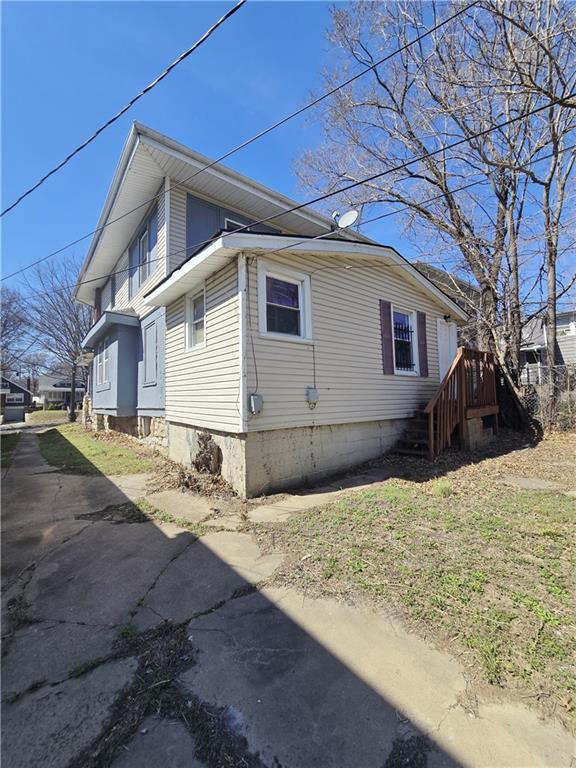 Photo 4 of 4037 Benton Boulevard