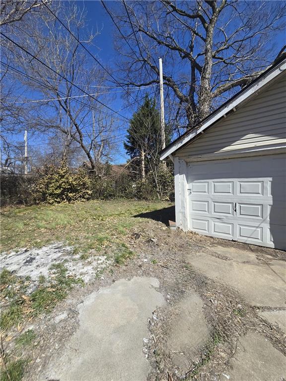 Photo 5 of 4037 Benton Boulevard