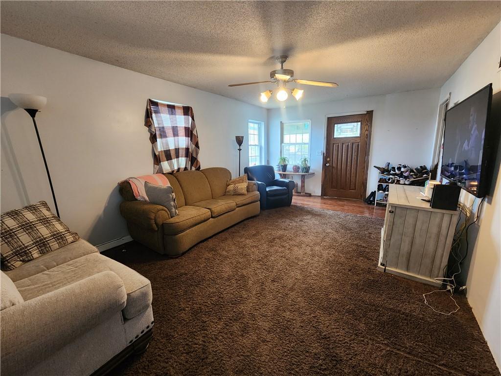 Photo 2 of 40 Munger Avenue