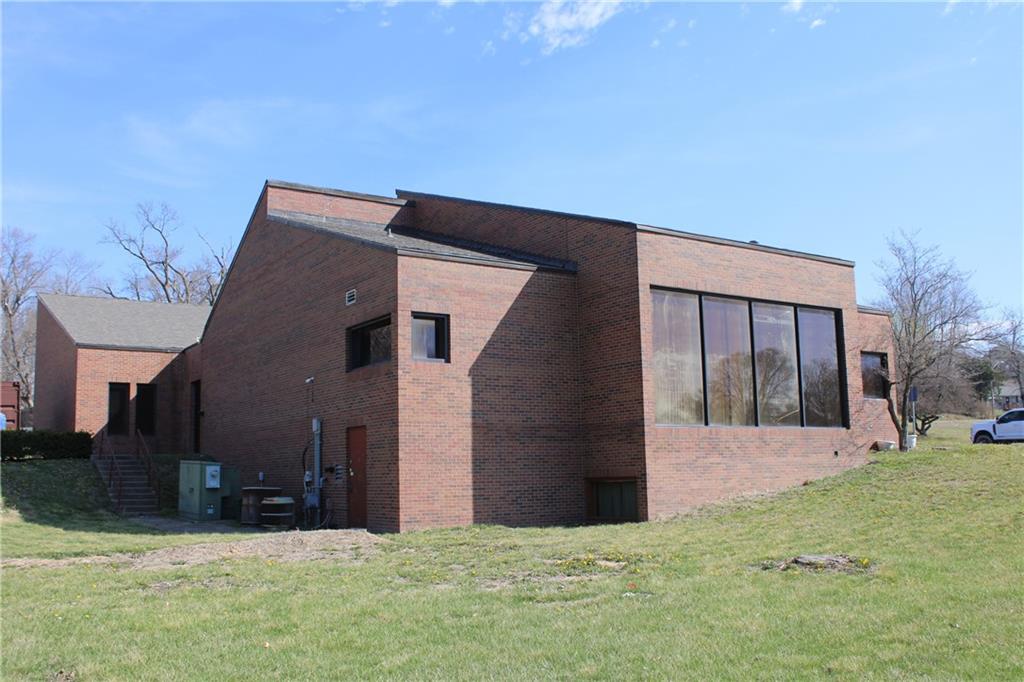 Photo 3 of 4033 NE Parvin Road