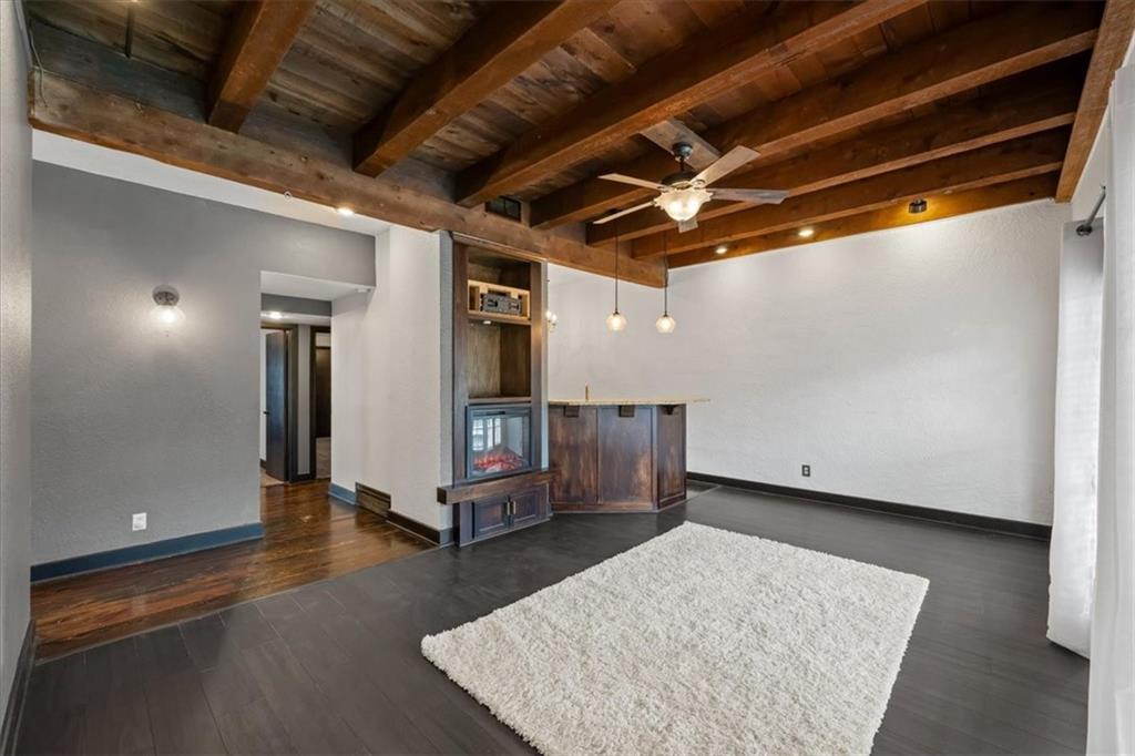 Photo 4 of 1111 W 46th Street #22
