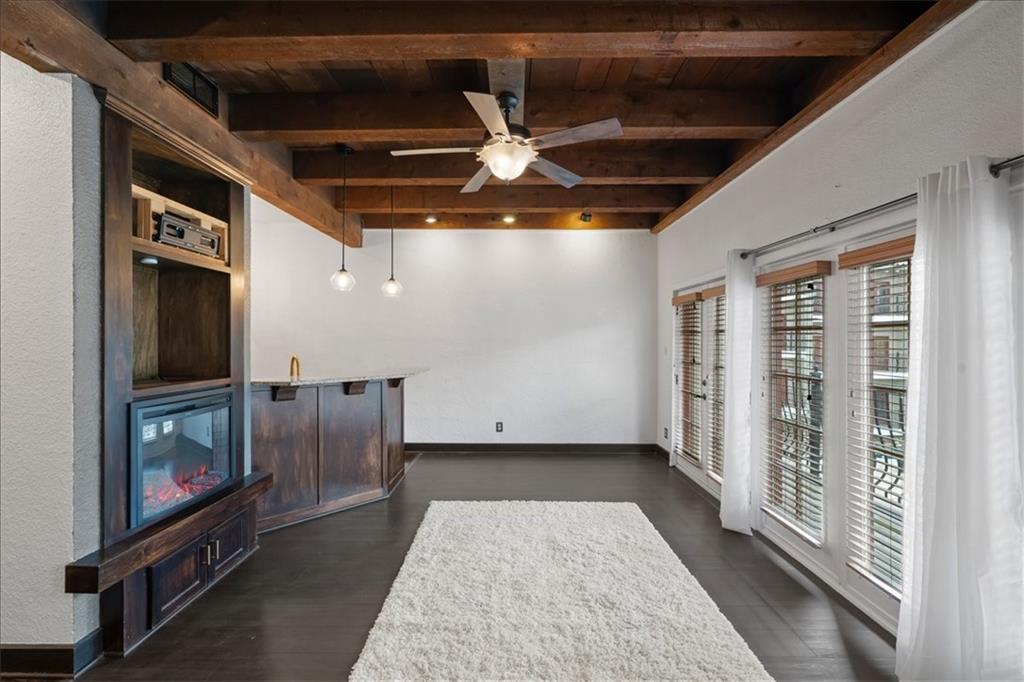 Photo 5 of 1111 W 46th Street #22