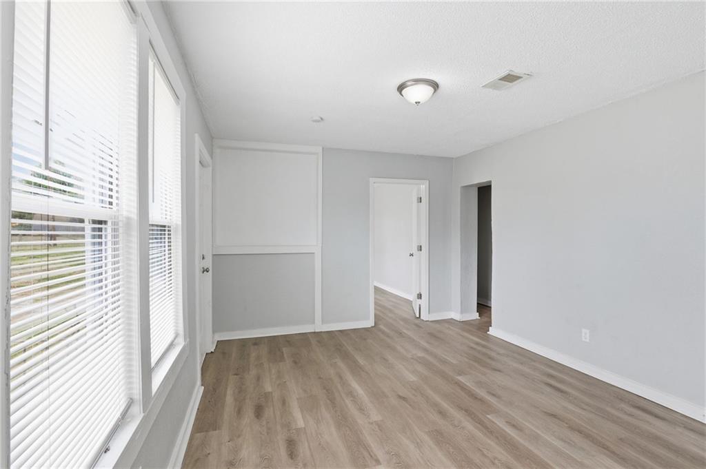 Photo 4 of 13301 7th Street