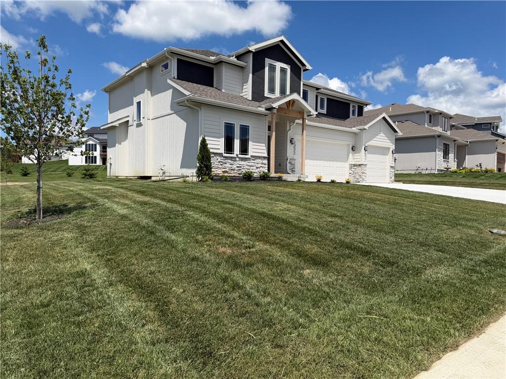 Photo 2 of 13522 NE 114th Place