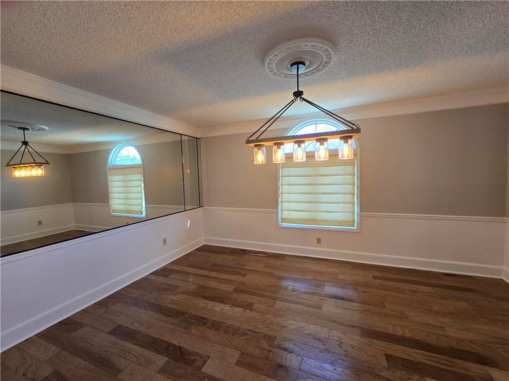 Photo 3 of 3605 SW Meyer Boulevard