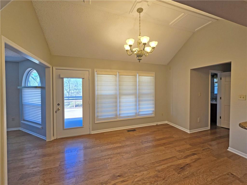 Photo 4 of 3605 SW Meyer Boulevard
