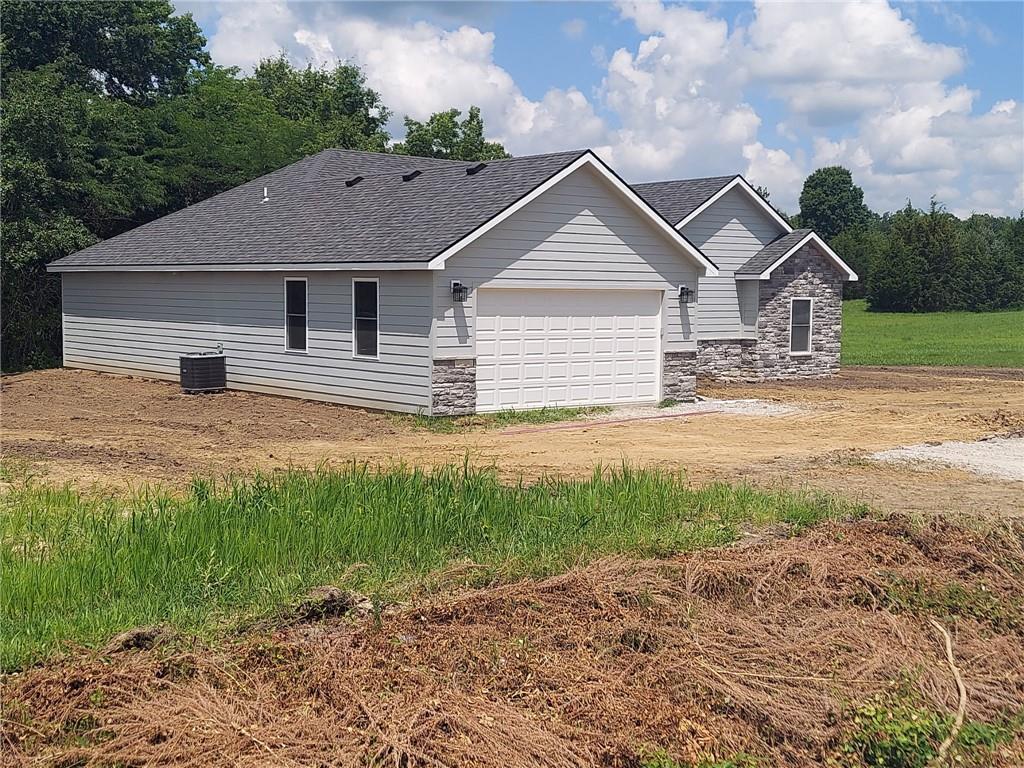 Photo 3 of 310 NE 51st Road