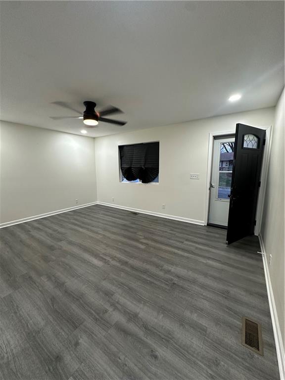 Photo 7 of 10503 skiles Street