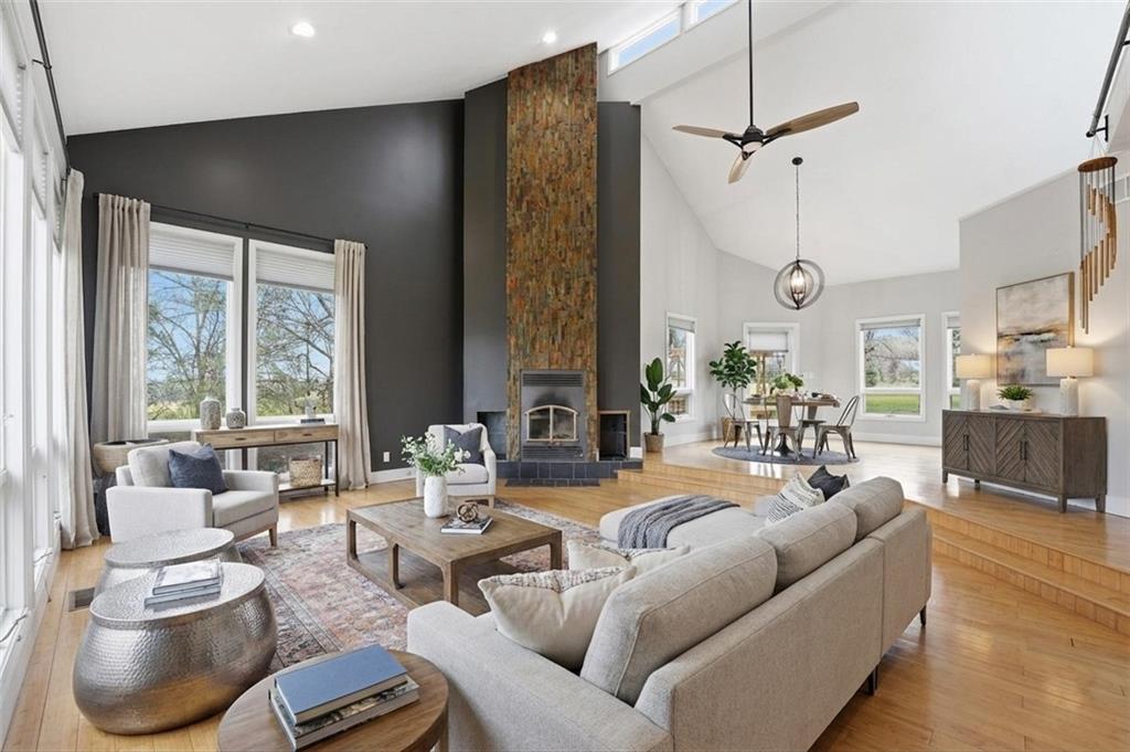 Photo 4 of 12036 W 239th Street