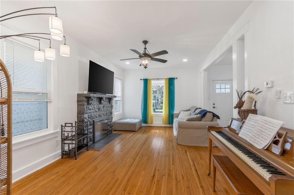 Photo 7 of 3232 E 28th Street