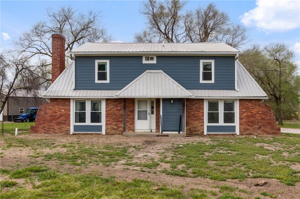 Photo 2 of 15112 NE County Road 243 N/A