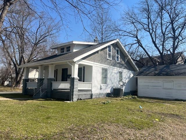 Photo 7 of 325 Brown Avenue